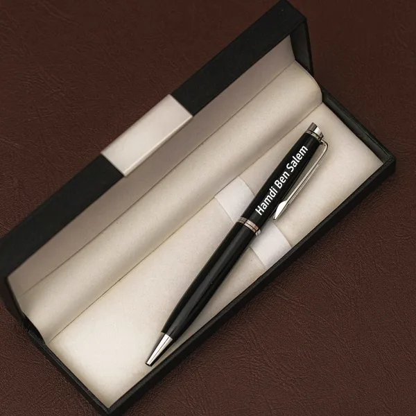Stylo de Luxe Noir Personnalisé avec Gravure