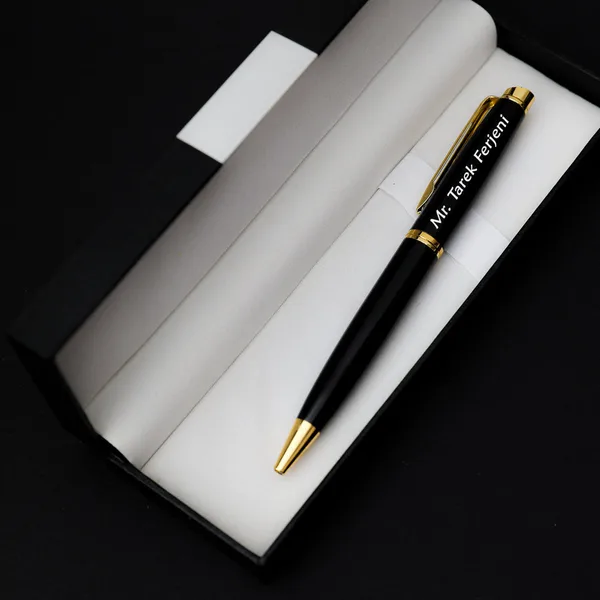 Stylo de Luxe Noir et Doré Personnalisé