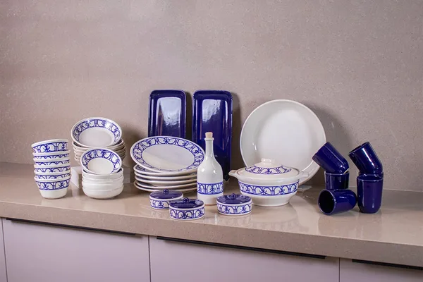 Arena Bleu – Service à table 42 Pièces en poterie
