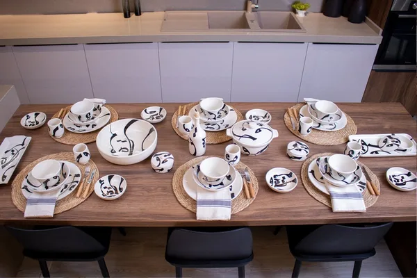Arabica Noir – Service à table 42 Pièces en poterie